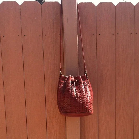 Red Woven Bucket Bag - Picture 2 of 4